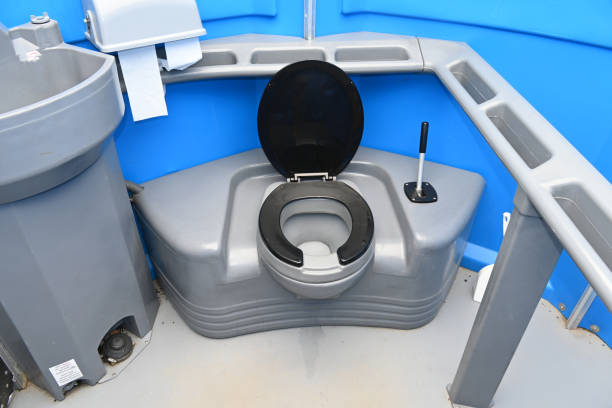 Portable bathroom rental in El Rio, CA